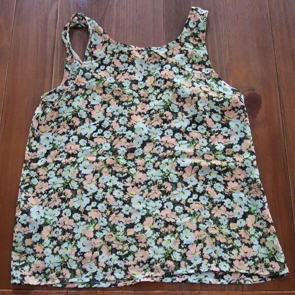 VOLCOM Not So Classic Tank Size Small - Picture 6 of 7